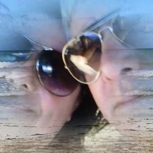 Meet your Posher, Beatriz